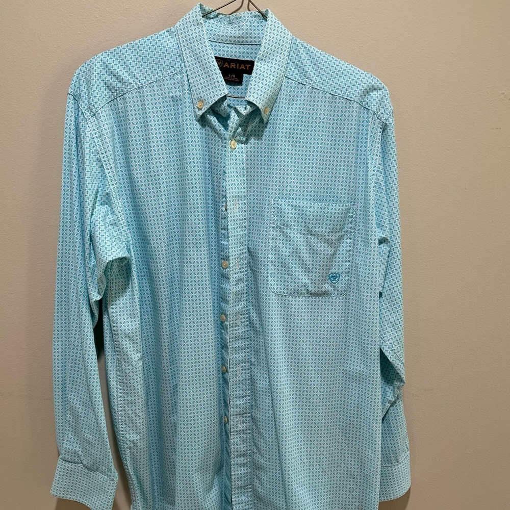 EUC Ariat Button Down